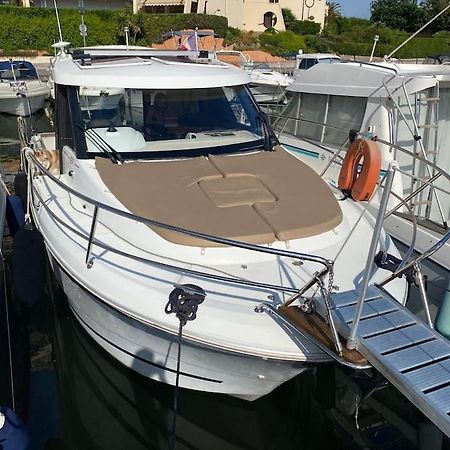 Sejour Sur Bateau De Plaisance Hotell Mandelieu Exteriör bild